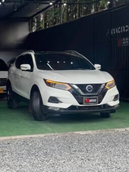 NISSAN QASHQAI EXCLUSIVE AT 4X4 2.0 GASOL