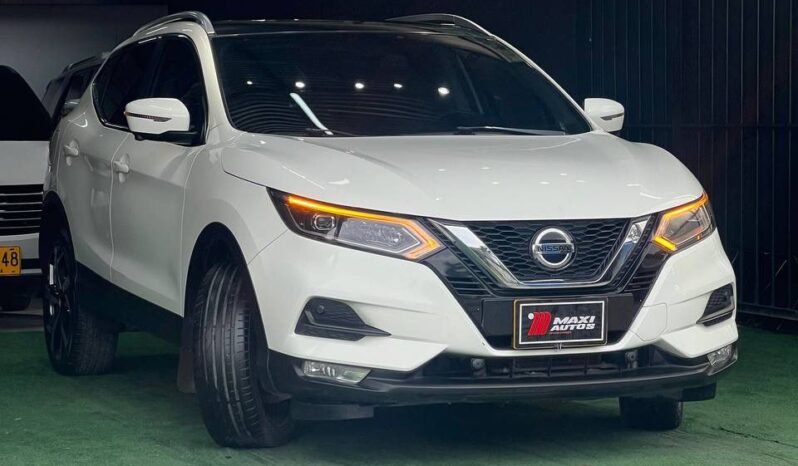 
								NISSAN QASHQAI EXCLUSIVE AT 4X4 2.0 GASOL full									