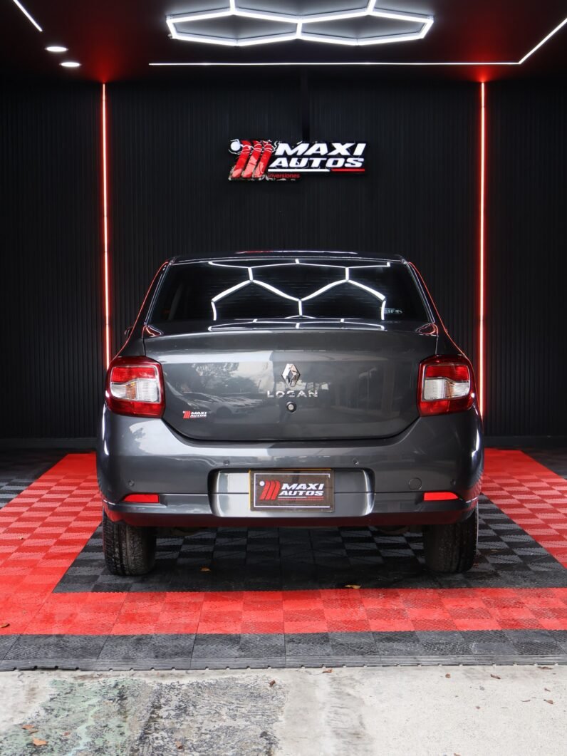 
								RENAULT LOGAN PRIVILEGE AT 1.6 SD full									