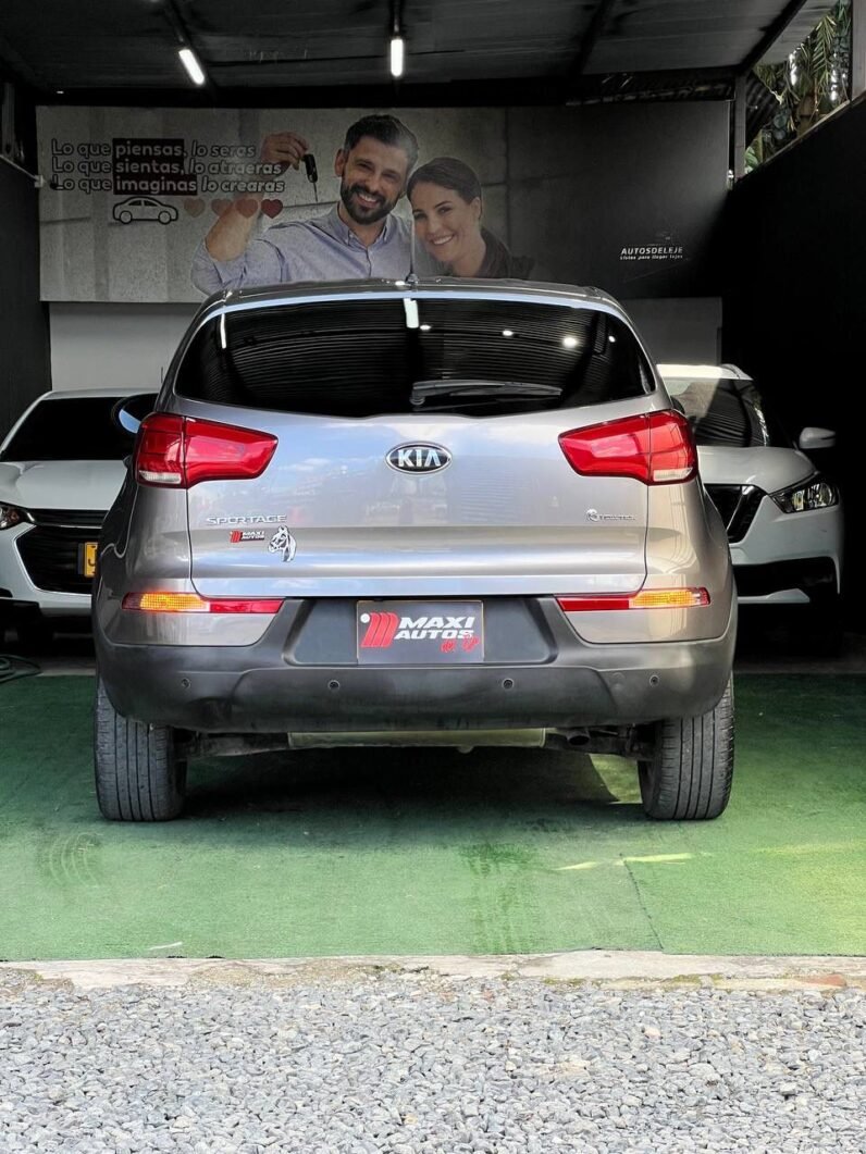 
								KIA NEW SPORTAGE LX AT 4X4 GASOLINA full									