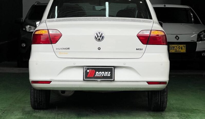 
								VOLKSWAGEN VOYAGE COMFORTLINE MT 1.6L full									