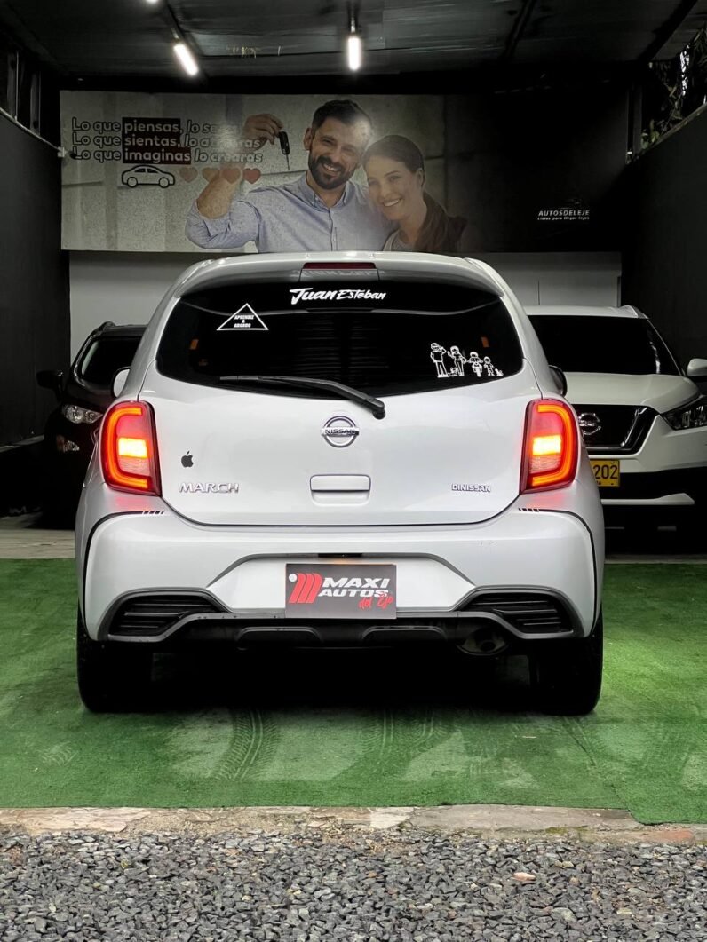 
								NISSAN MARCH SENSE MT 1.6 full									