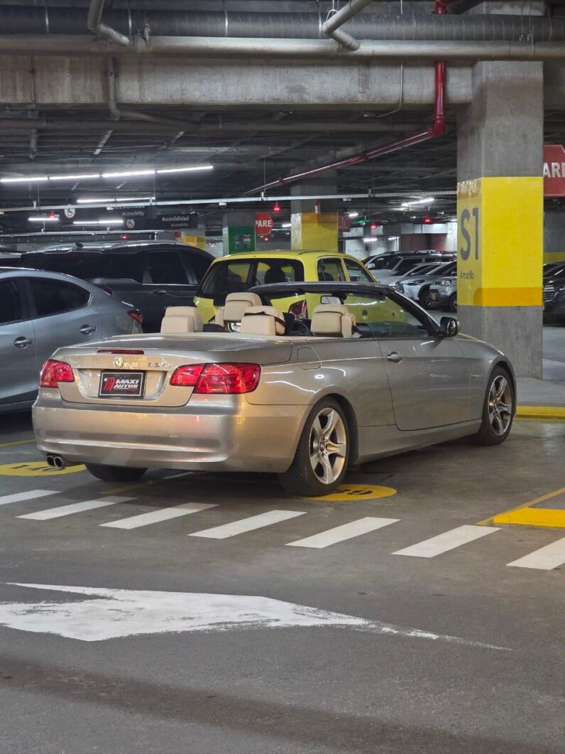 
								BMW 325I CABRIOLET CONVERTIBLE 2.5 AT full									