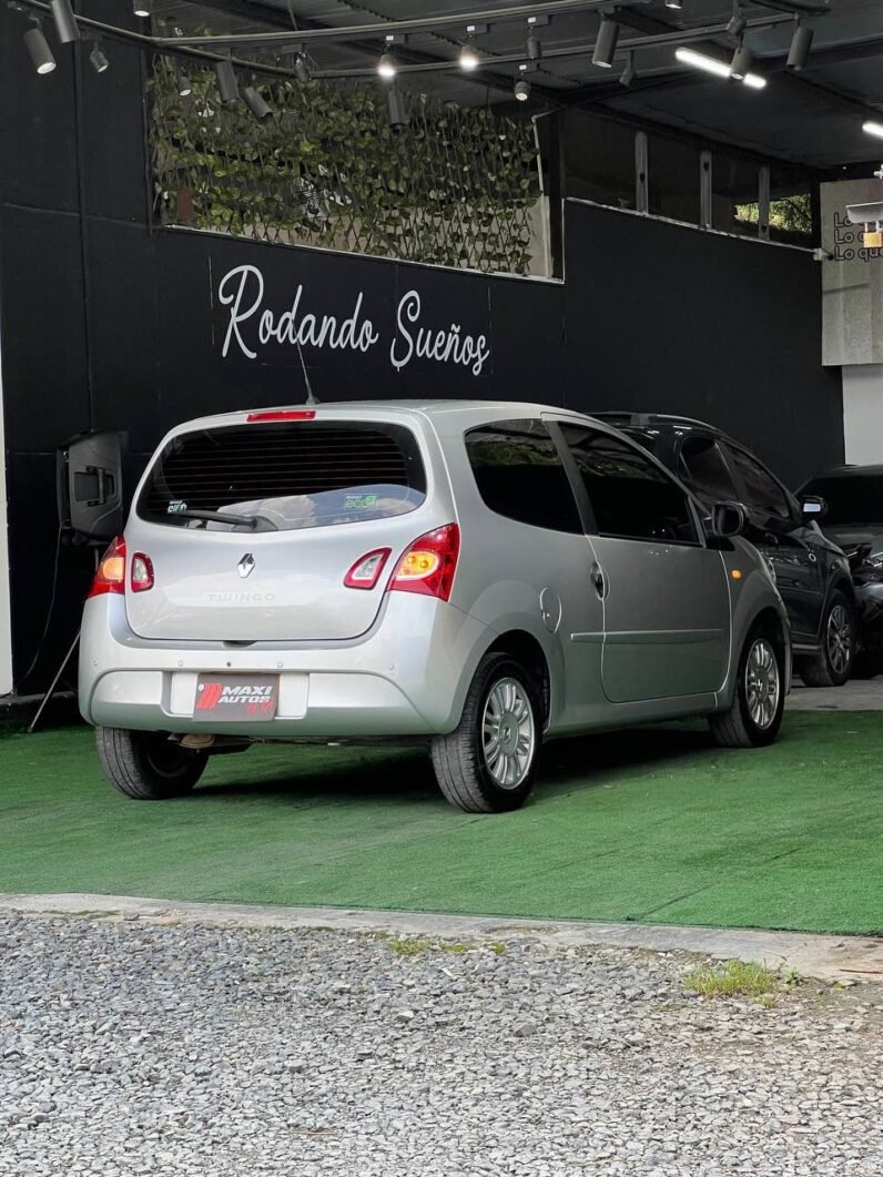 
								RENAULT TWINGO FASE II full									