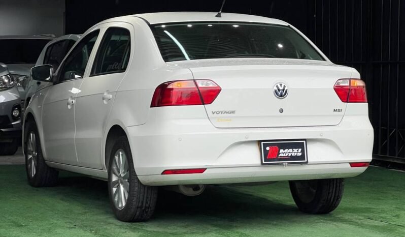 
								VOLKSWAGEN VOYAGE COMFORTLINE MT 1.6L full									