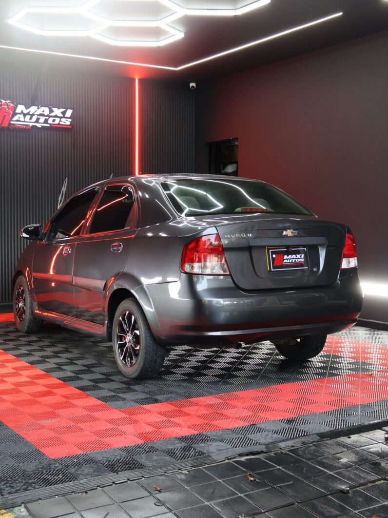 
								CHEVROLET AVEO  SD 1.6 MT full									