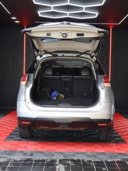 
										NISSAN XTRAIL EXCLUSIVE 2.5 AT 4X4 full									