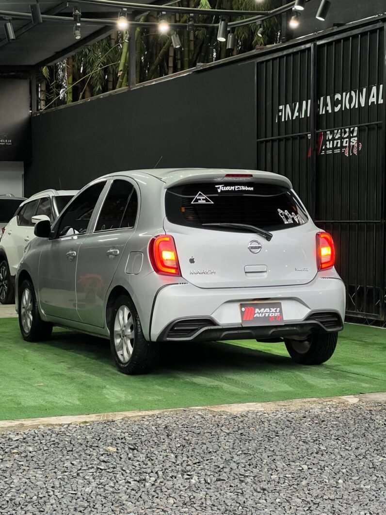 
								NISSAN MARCH SENSE MT 1.6 full									