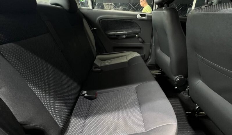 
								VOLKSWAGEN VOYAGE COMFORTLINE MT 1.6L full									