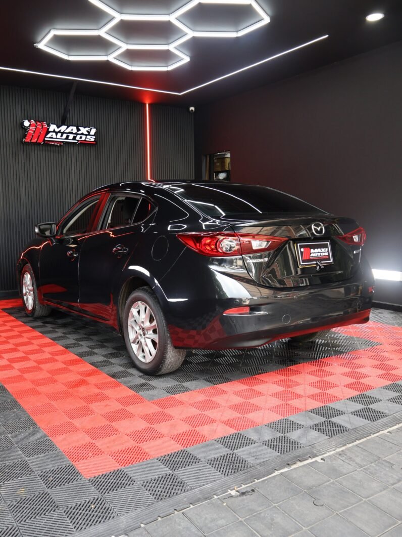 
								MAZDA 3 TOURING SD AT full									