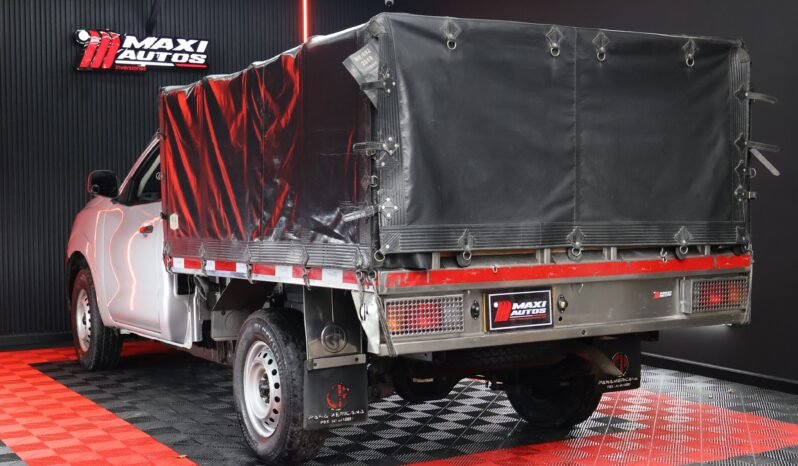 
								NISSAN NP300 FRONTIER-ESTACAS GASOLINA 4X2 MT full									