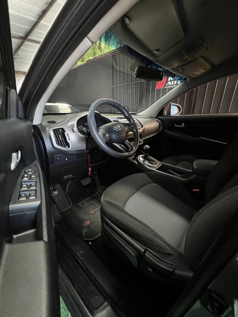 
								KIA NEW SPORTAGE LX AT 4X4 GASOLINA full									