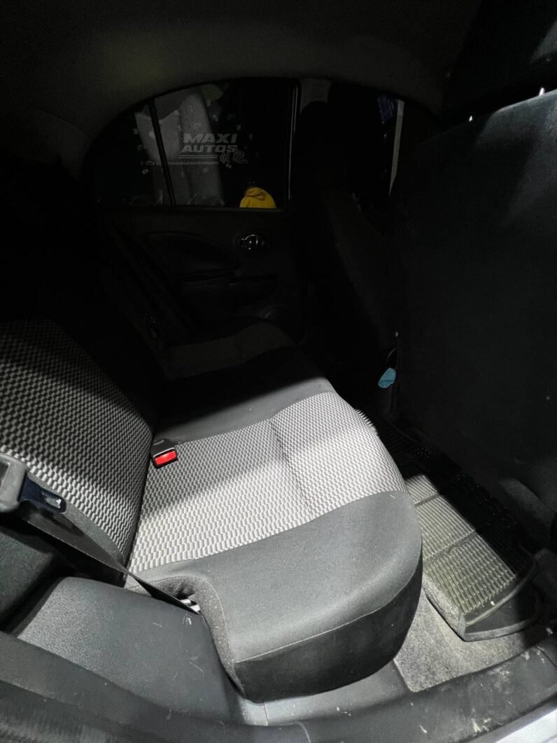 
								NISSAN MARCH SENSE MT 1.6 full									