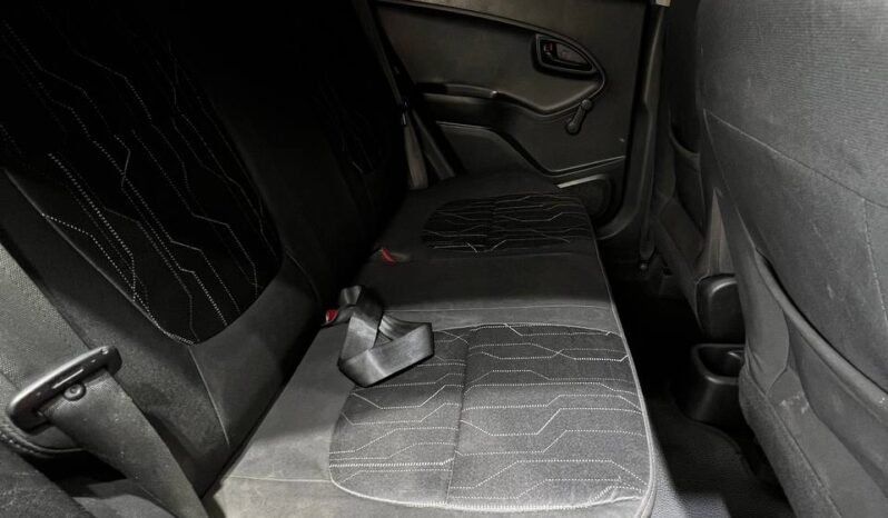 
								KIA PICANTO EX MT 1.2 full									