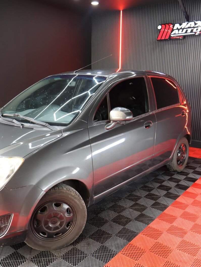 
								CHEVROLET SPARK LIFE 1.0 MT AA full									