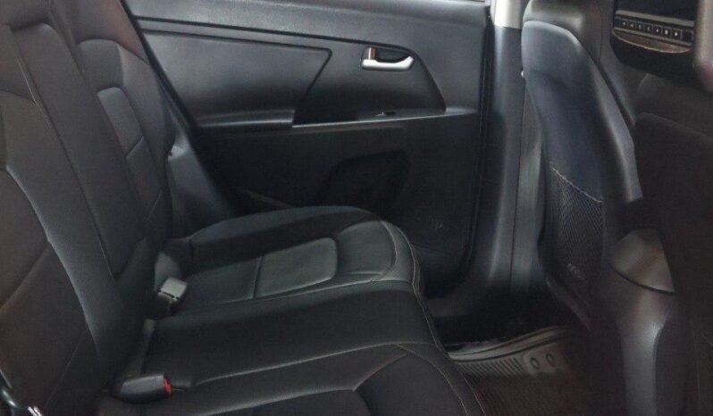 
								KIA NEW SPORTAGE LX DIESEL 2.0 AT 4X4 full									