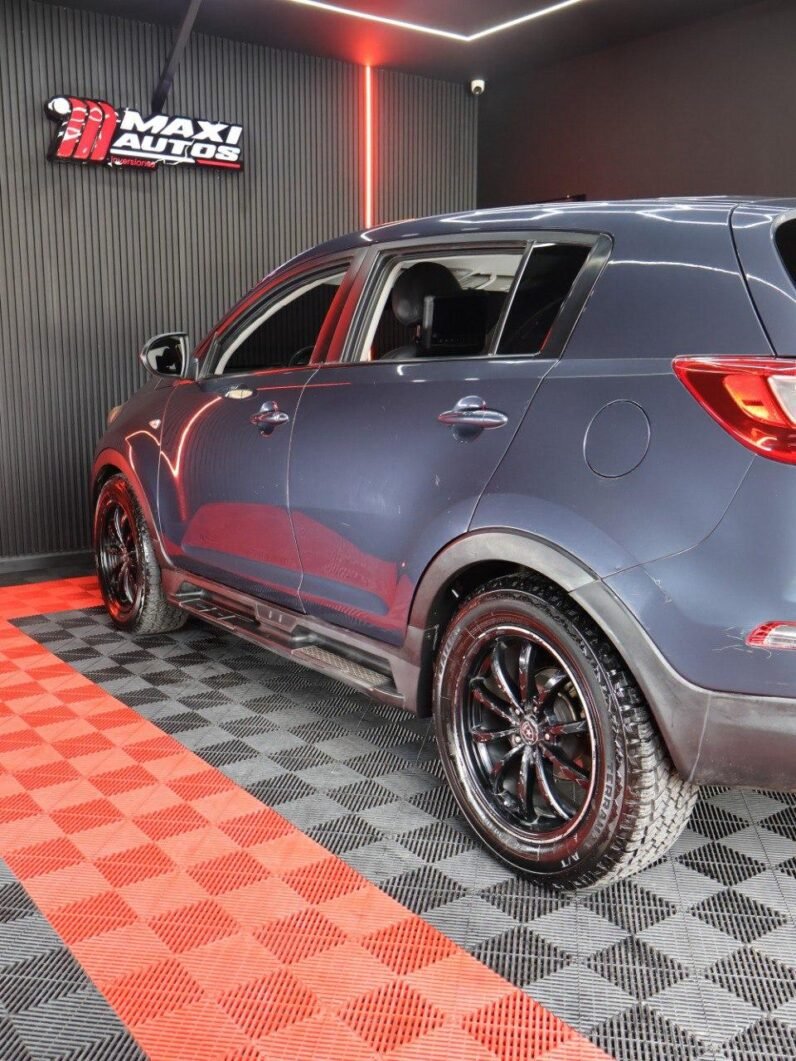 
								KIA NEW SPORTAGE LX DIESEL 2.0 AT 4X4 full									