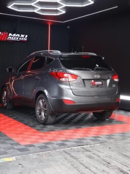 HYUNDAI TUCSON IX35 GL 2.0L AT 4×2