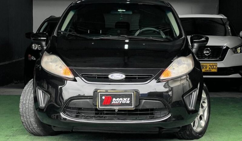 
								FORD FIESTA SE MT HB full									