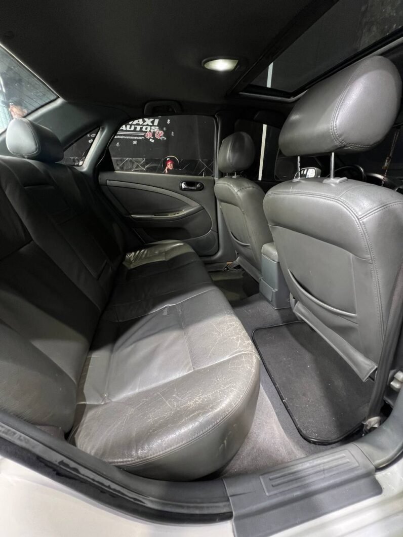 
								CHEVROLET OPTRA LIMITED 1.8 AT full									