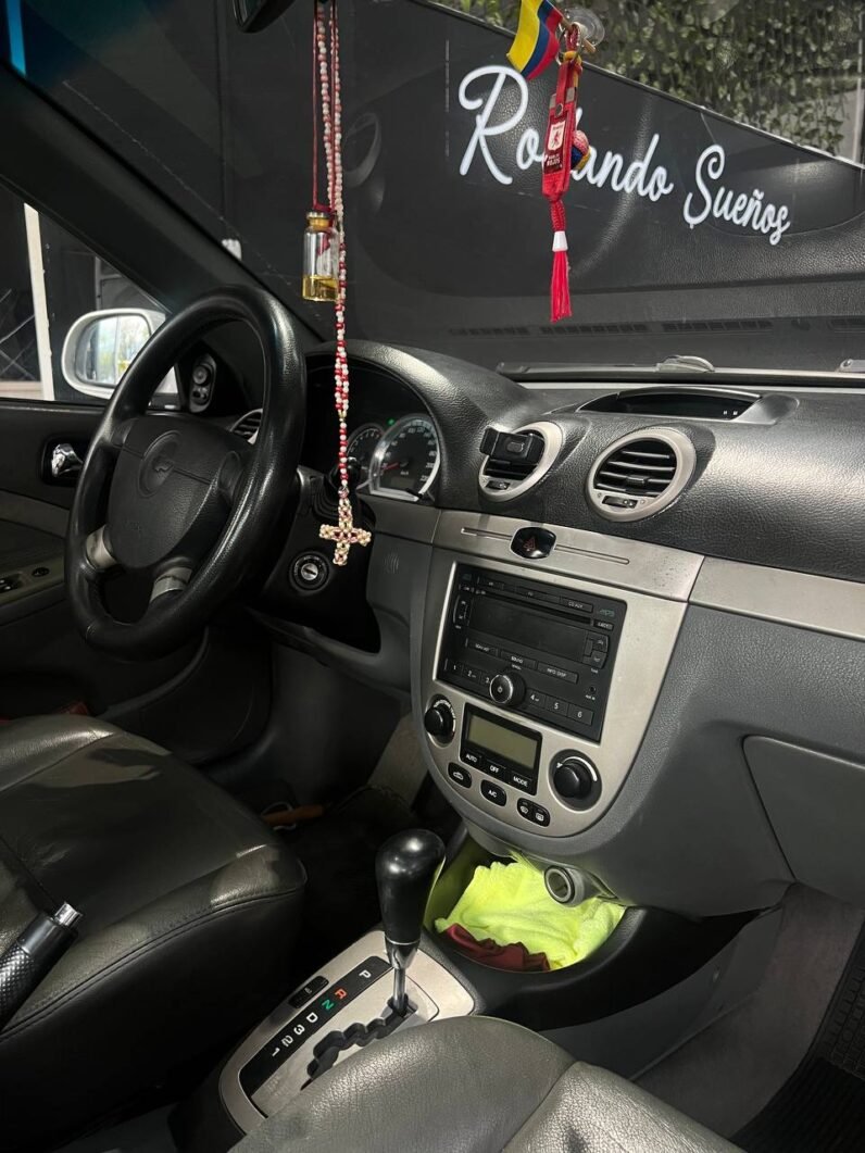 
								CHEVROLET OPTRA LIMITED 1.8 AT full									