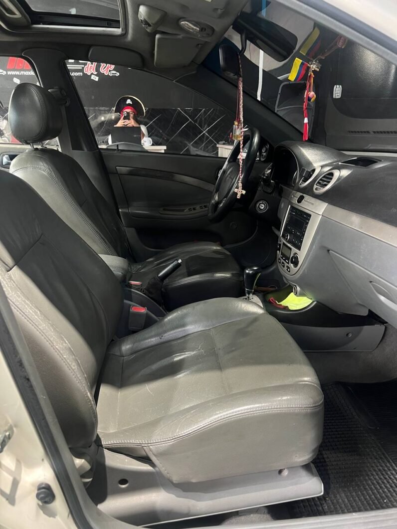 
								CHEVROLET OPTRA LIMITED 1.8 AT full									