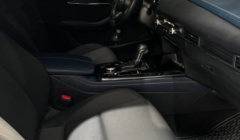 
								MAZDA CX30 TOURING AT 2.0 4X2 full									