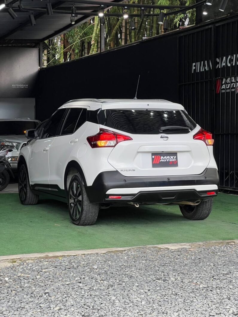 
								NISSAN KICKS ADVANCE AT 1.6 4X2 full									