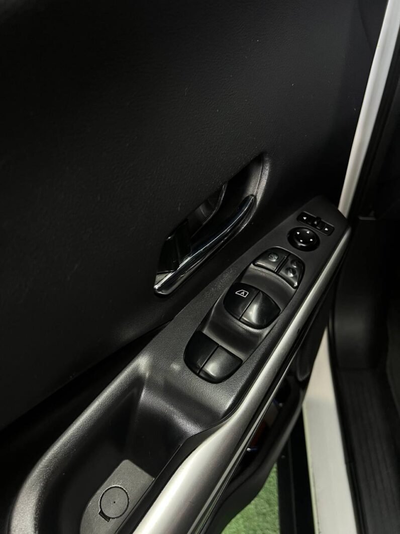 
								NISSAN KICKS ADVANCE AT 1.6 4X2 full									