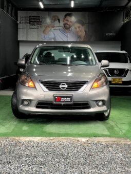 
										NISSAN VERSA ADVANCE MT 1.6 SD full									