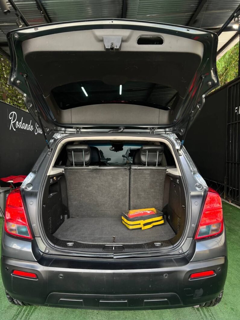 
								CHEVROLET TRACKER LS AT 1.8 4X2 full									