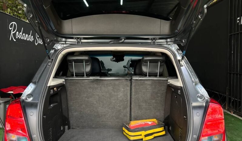 
								CHEVROLET TRACKER LS AT 1.8 4X2 full									