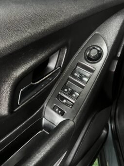 
										CHEVROLET TRACKER LS AT 1.8 4X2 full									