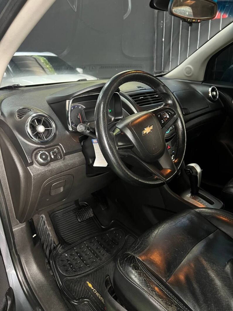 
								CHEVROLET TRACKER LS AT 1.8 4X2 full									