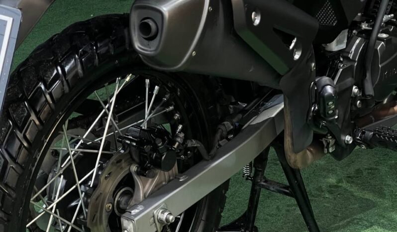 
								HERO XPULSE 200 4V full									