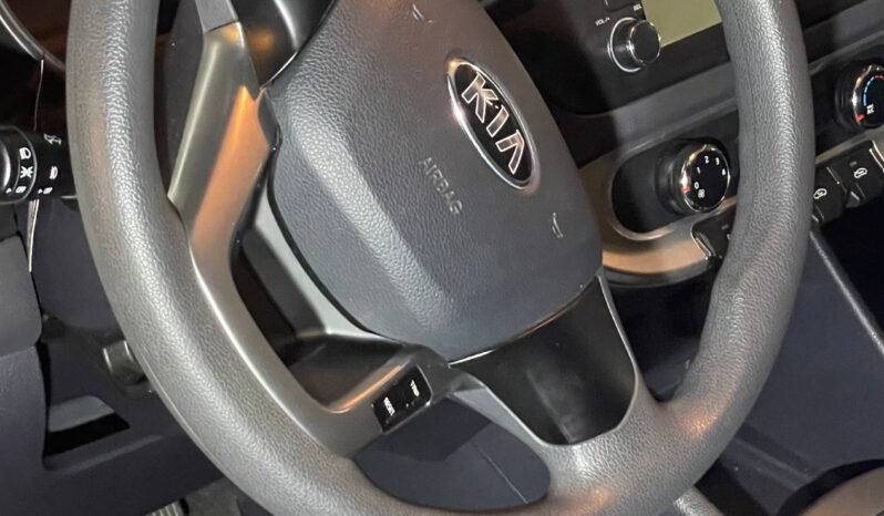 
								KIA RIO UB EX 1.25 SEDAN MT full									