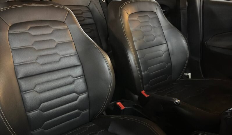 
								CHEVROLET ONIX LTZ AT SD 1.4 full									