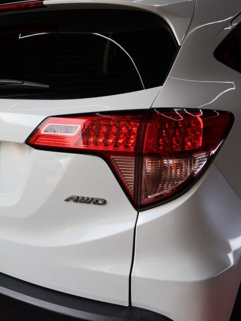 
								HONDA HRV EXL 1.8L AT 4×4 full									