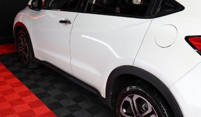 
								HONDA HRV EXL 1.8L AT 4×4 full									