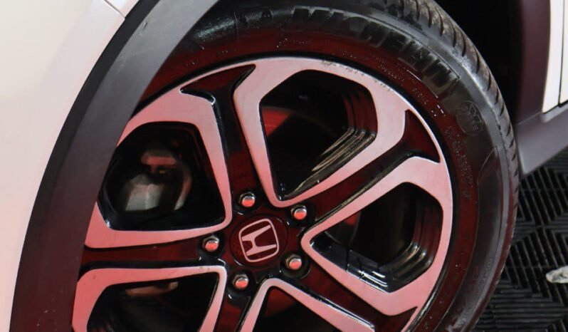 
								HONDA HRV EXL 1.8L AT 4×4 full									