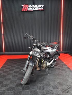 HUSQVARNA SVARTPILEN 200 MT