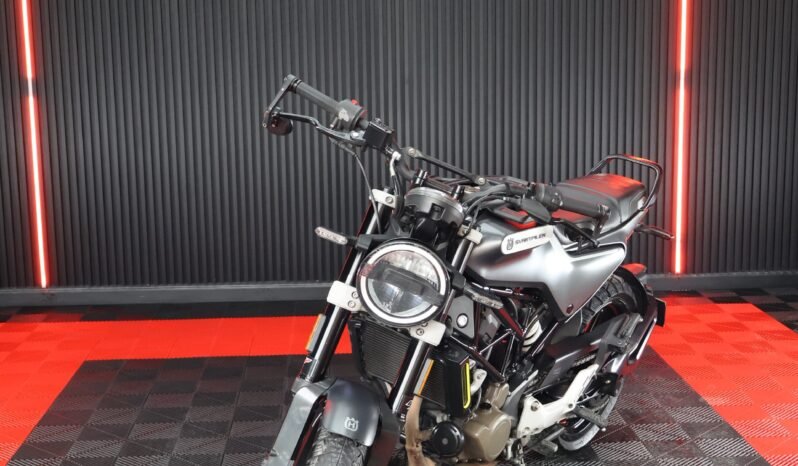 
								HUSQVARNA SVARTPILEN 200 MT full									