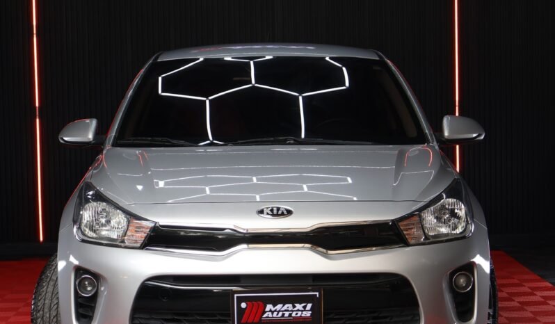 
								KIA RIO VIBRANT AT 1.4 SD full									