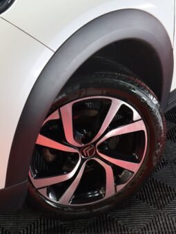 
										CITROËN C4 CACTUS SHINE TURBO AT 1.6 full									