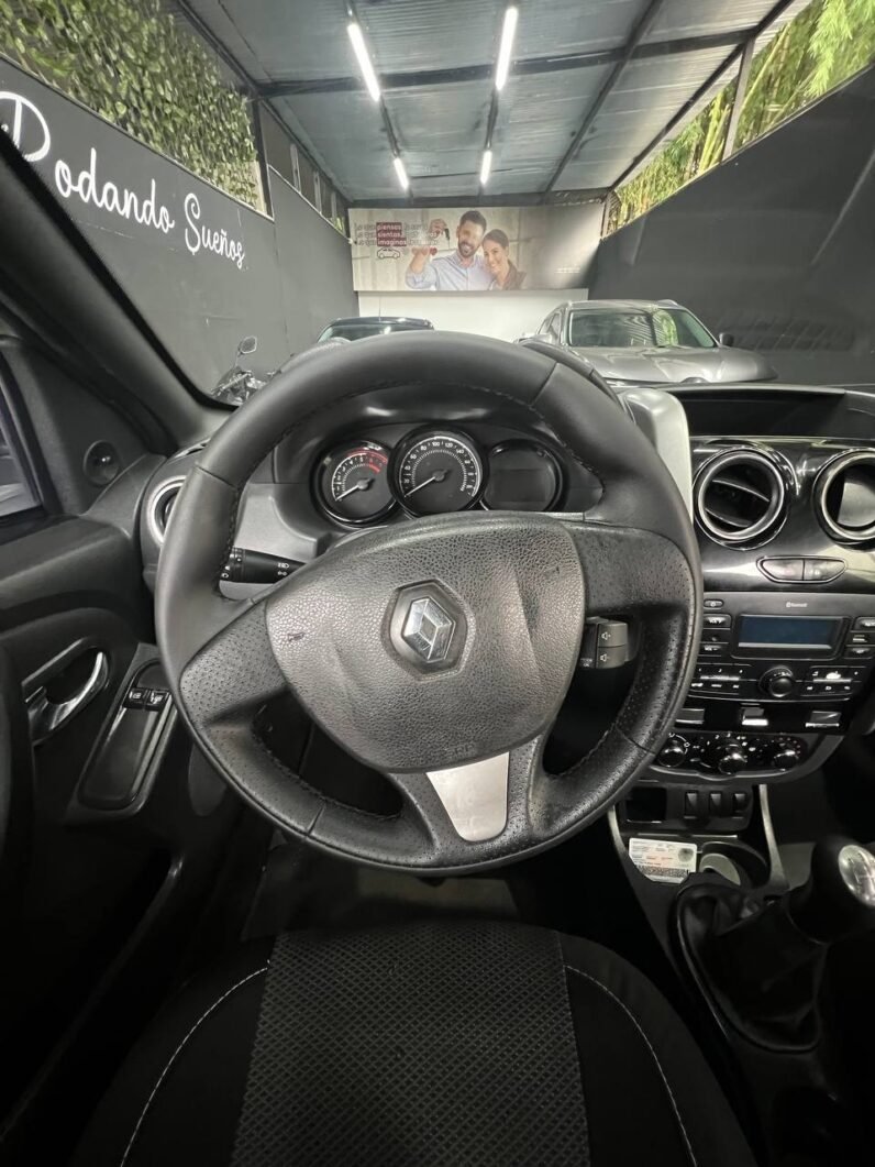 
								RENAULT DUSTER EXPRESSION MT 1.6 4X2 full									