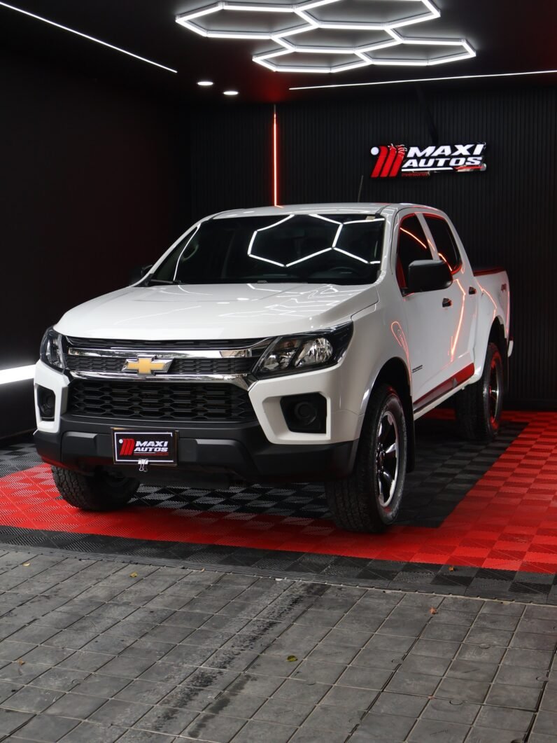 
								CHEVROLET COLORADO LT MT 4X4 2.8 DIESEL full									