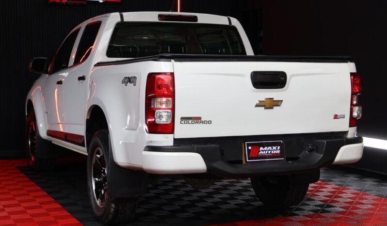 
								CHEVROLET COLORADO LT MT 4X4 2.8 DIESEL full									