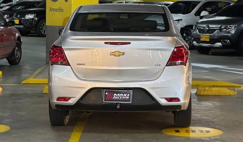 
								CHEVROLET ONIX LTZ AT SD 1.4 full									