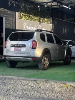 
										RENAULT DUSTER DYNAMIQUE 4X4 MT 2.0 full									