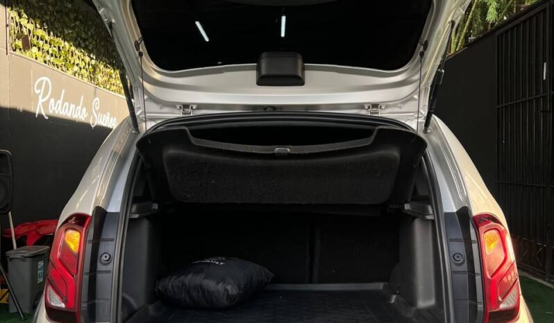 
								RENAULT DUSTER DYNAMIQUE 4X4 MT 2.0 full									